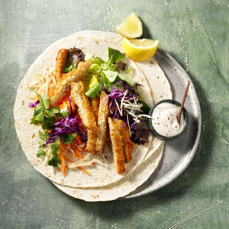 Veggie Wrap with Vegan Schnitzel Veggie Wrap with Vegan Schnitzel